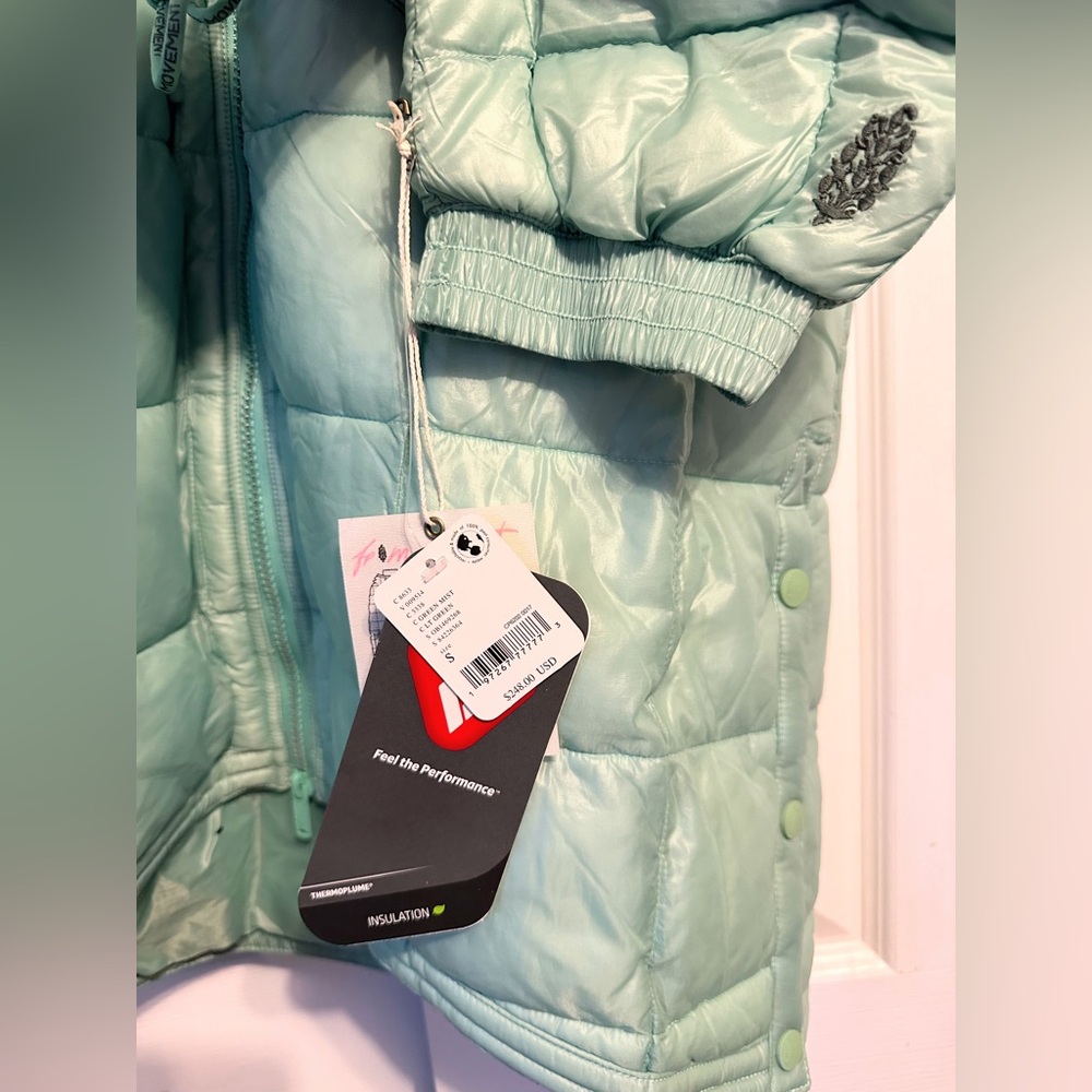 NWT Free People Movement Patricia Packable Poncho Puffer Light Green Small Med - Picture 11 of 15